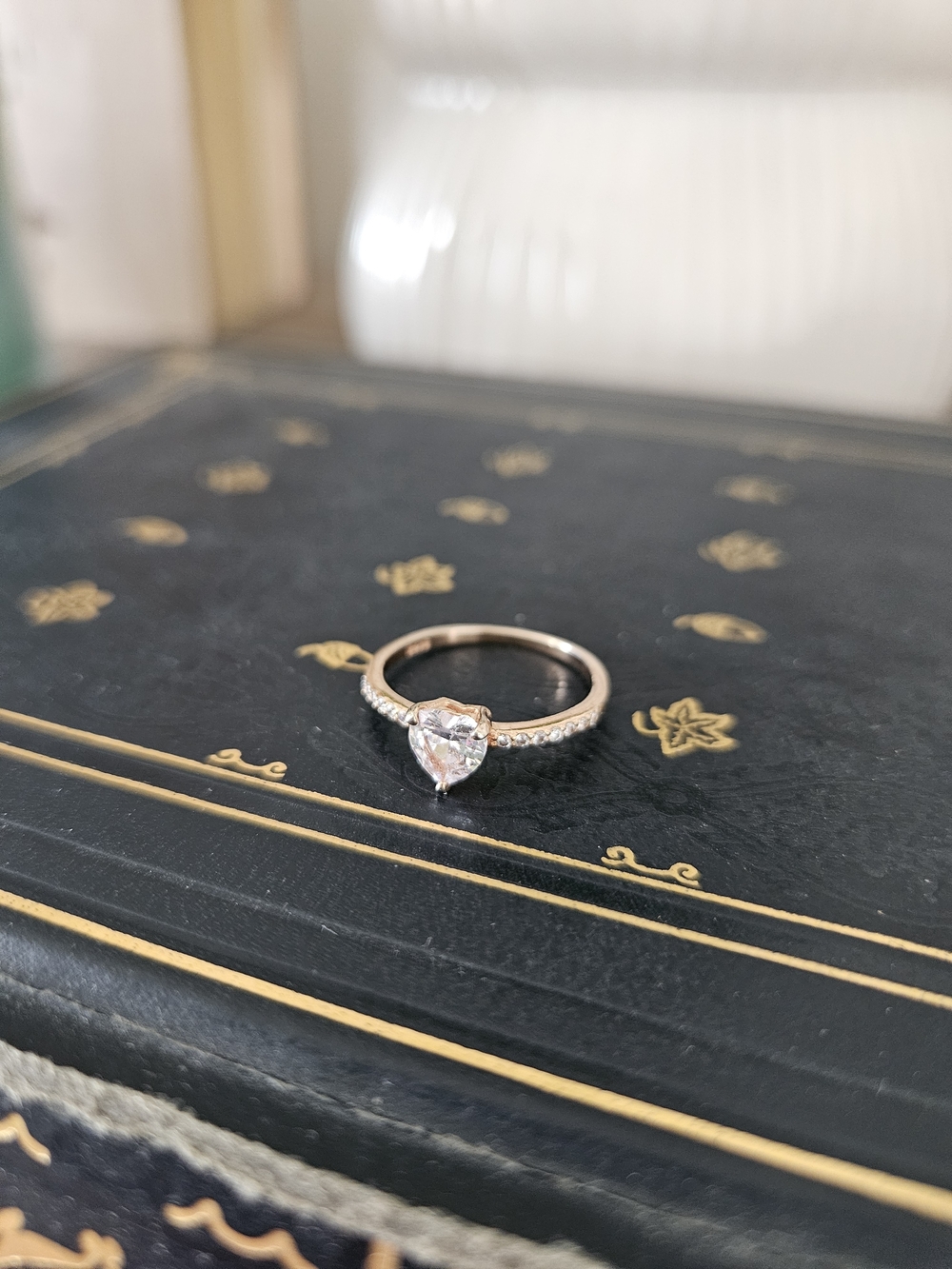 Heart-Cut Rose Gold Solitaire Ring with Pavé Band